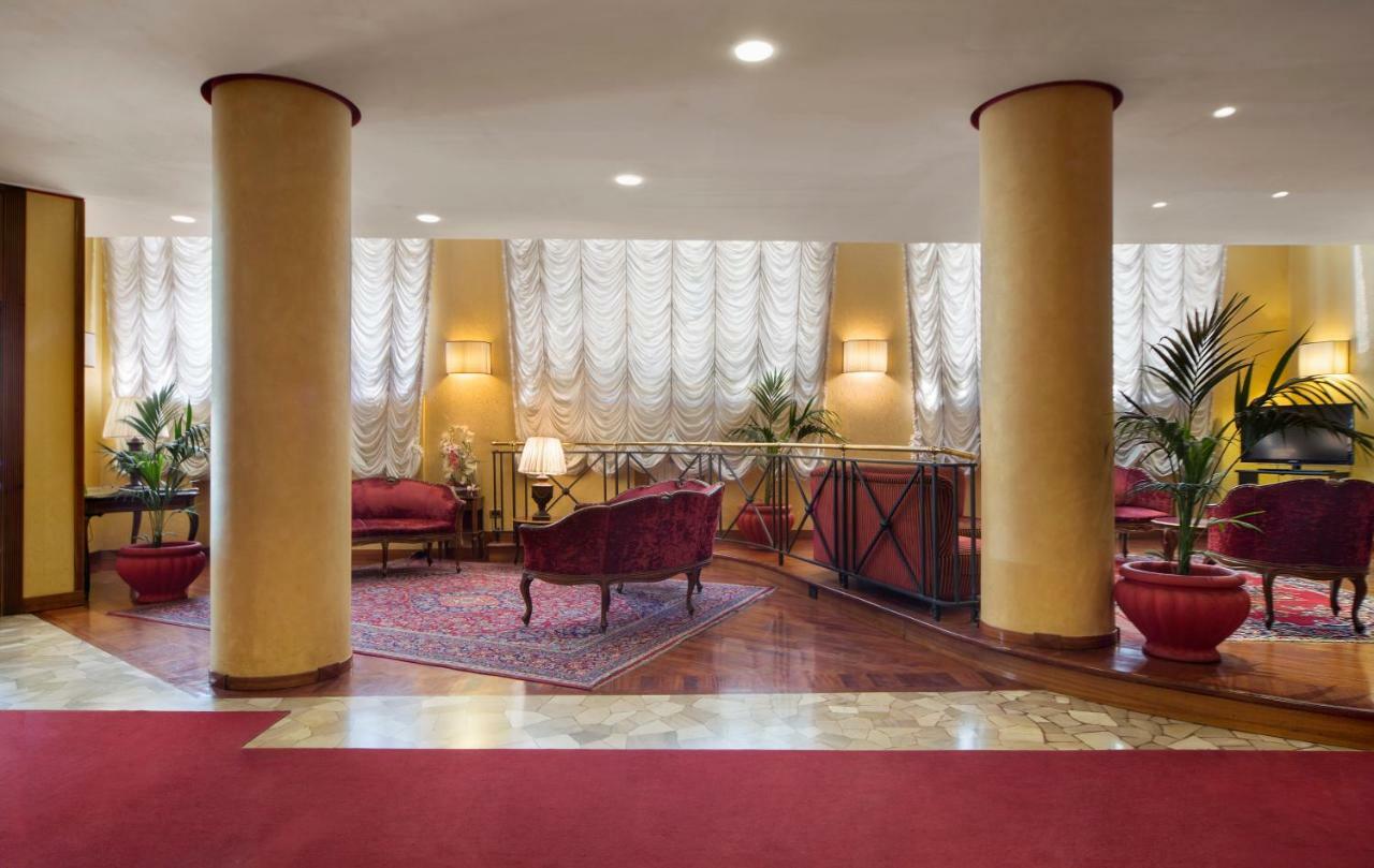 Hotel De Paris Terni Esterno foto