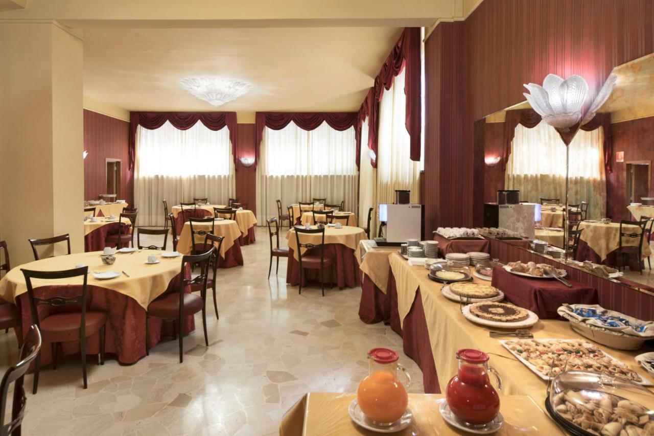 Hotel De Paris Terni Esterno foto