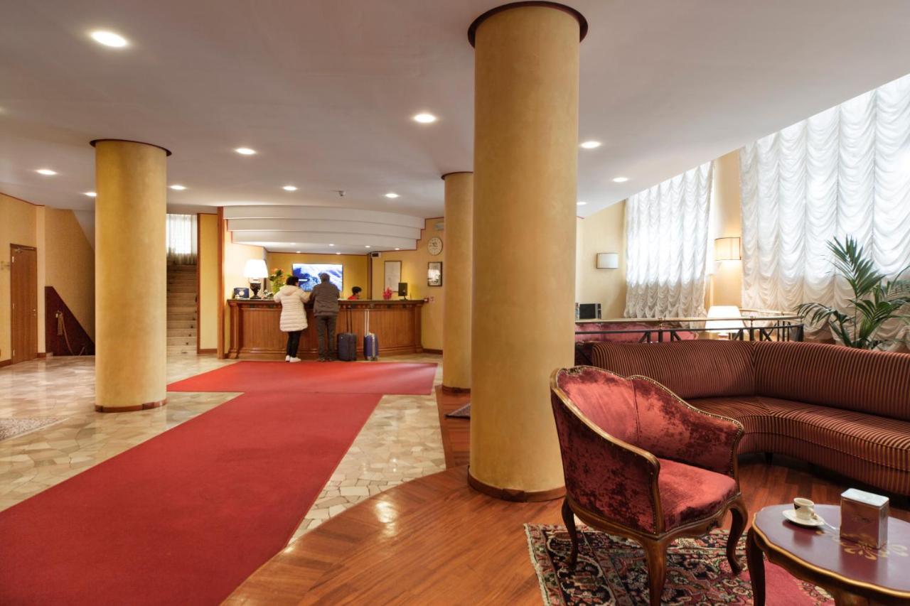 Hotel De Paris Terni Esterno foto